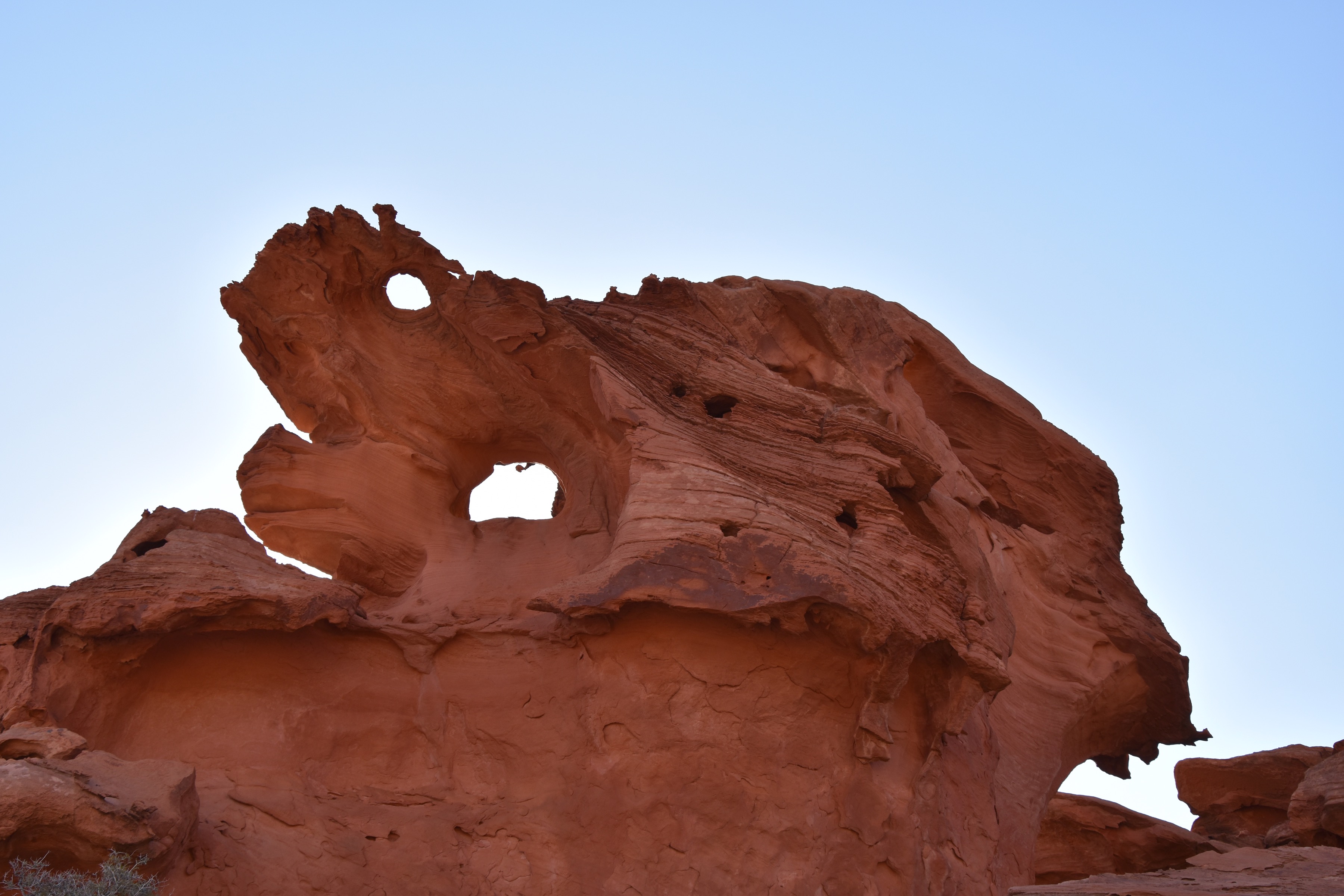 little-findland-sun-and-wind-erosion-monuments-for-all